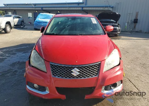 2012 Suzuki Kizashi Sport Sls z USA, uszkodzony, nr VIN JS2RF9A85C6100990